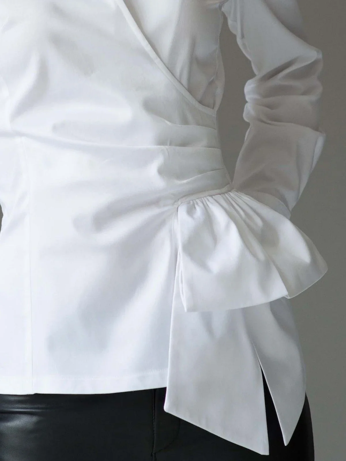 Ruched Elegant Long Sleeve Lady Shirt Fashion Solid Color Stand Collar T-shirt Women Casual Bowknot Plain Blouse for Party Work