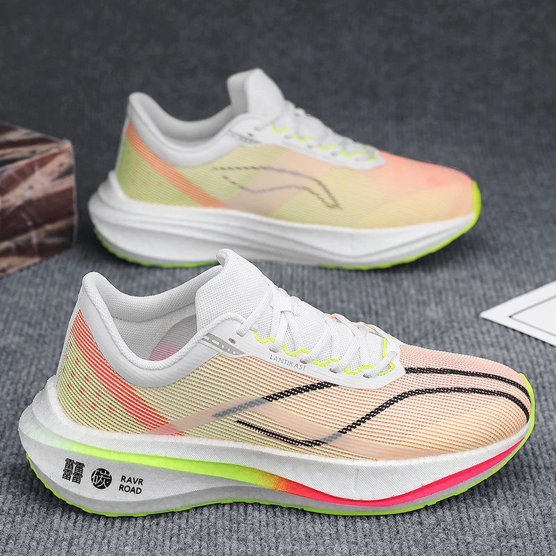 

Men's sports shoes, lightweight carbon plate racing running shoes, winter shock absorption, anti slip, wear-resistant, breathabl