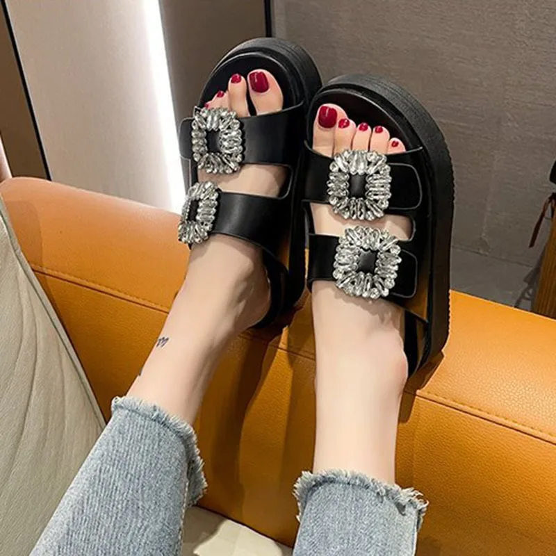 Crystal Women Flats Slippers Shoes 2024 Flip Flops Summer New Fashion Open Toe Beach Outdoor Black Sandals Slides Ladies Shoes