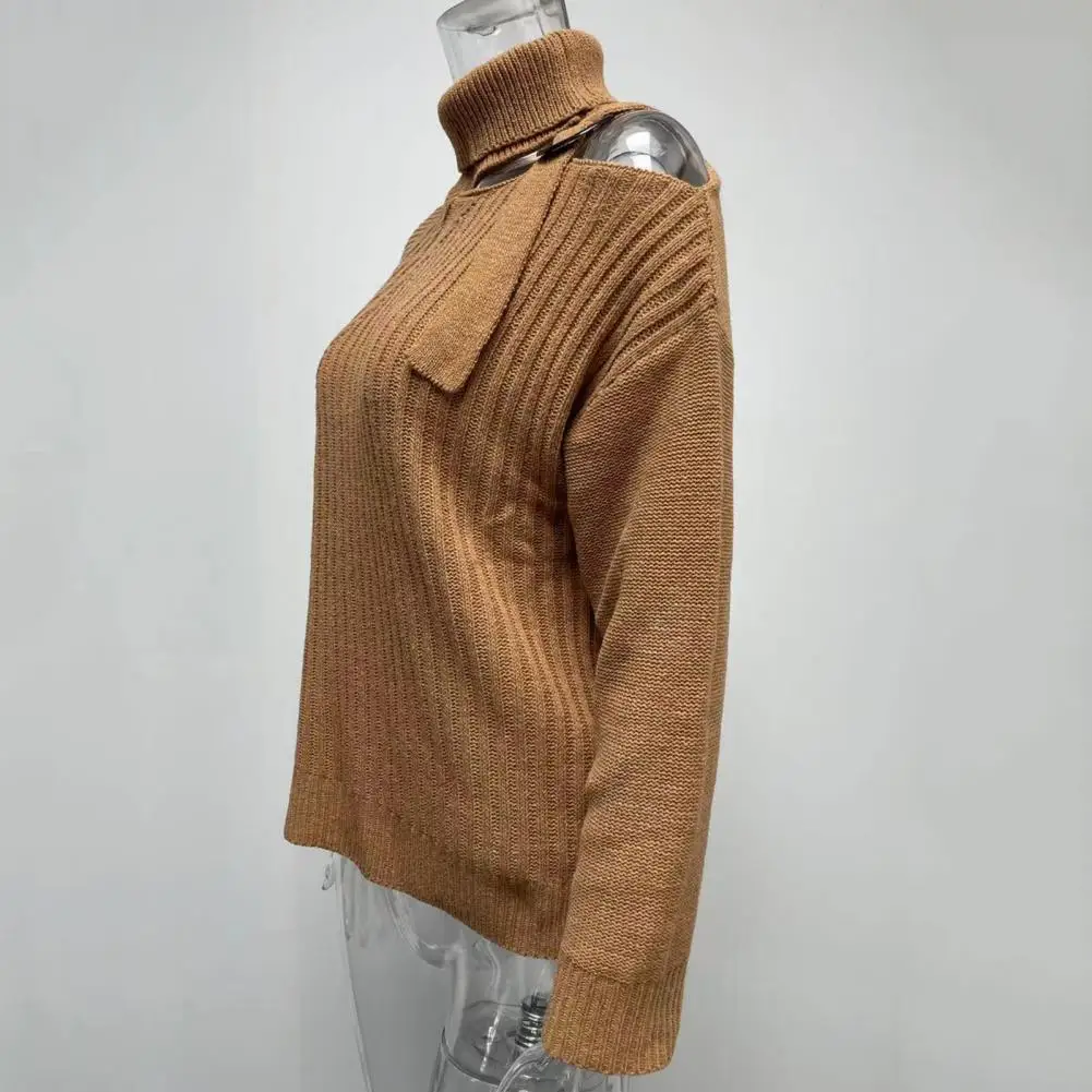 2022 New Adjustable Buckle Twist Decor Knitted Sweater Long Sleeve One Off Shoulder Turtleneck Pullover Sweater Female Clothing