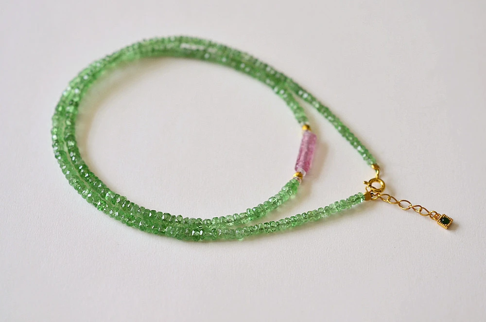 

Ожерелье Tsavorite из стерлингового серебра 925 пробы, натуральный зеленый гранат 3,5 мм с турмалиновыми акцентами, антикварные позолоченные украшения