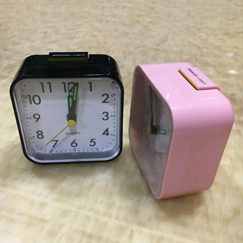 Nightlight Alarm Clock Non Ticking Quiet Analog Clock Bedside Quartz Alarm for Travel and Children