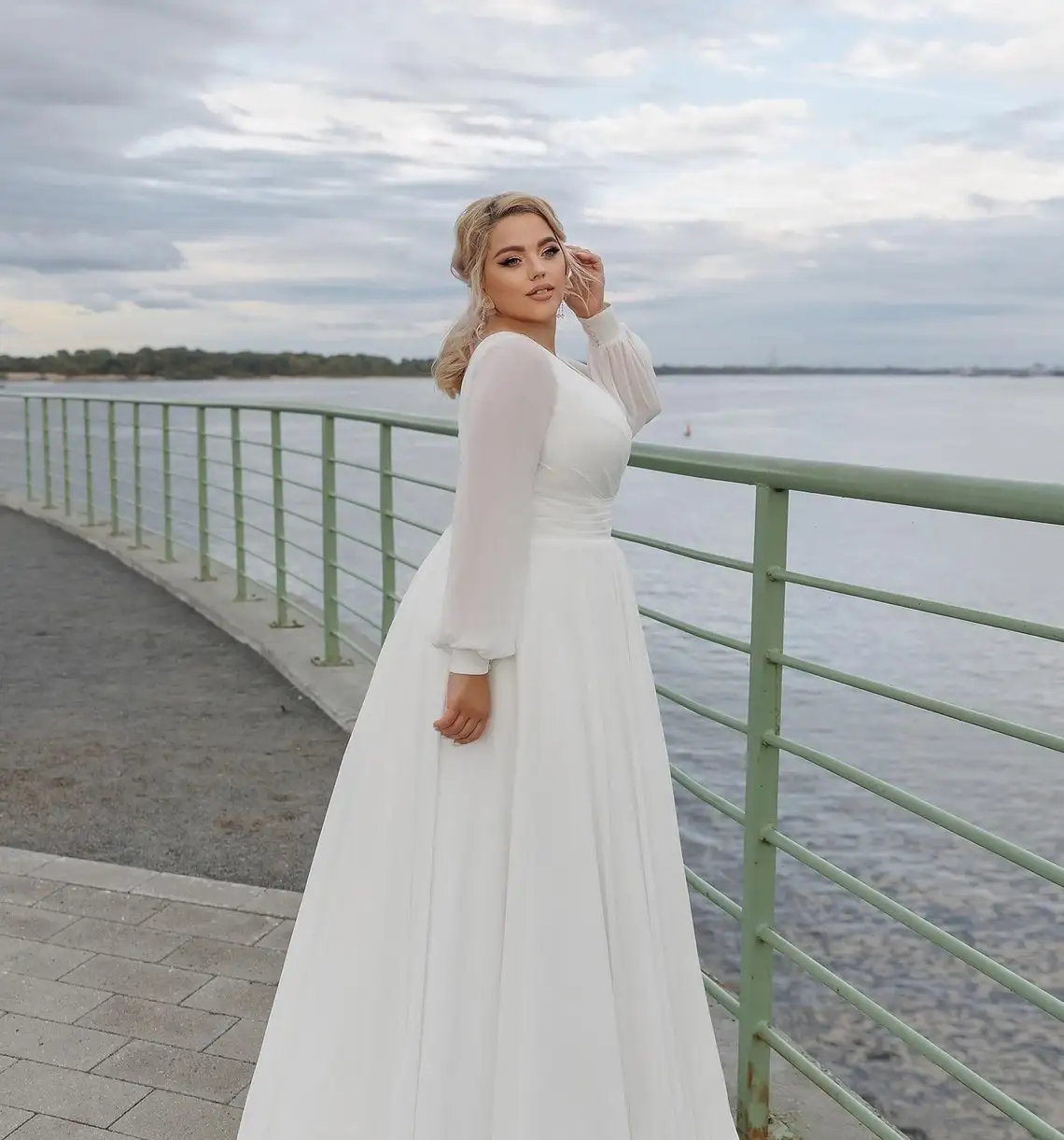 Chiffon Plus Size Wedding Dresses 2024 Full Puffy Sleeves A Line V Neckline Long Bride Gowns Women Elegant Simple Bridal Dress