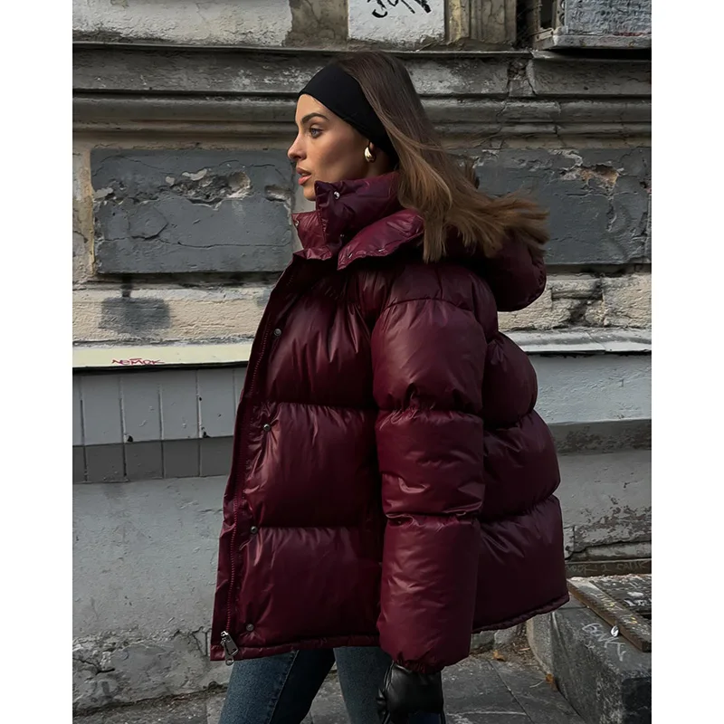 Moda Borgogna Vino Rosso Manica intera Donna Cappotto in cotone Colletto alla coreana Cerniera Parka petto 2024 Lady Commute Street Capispalla