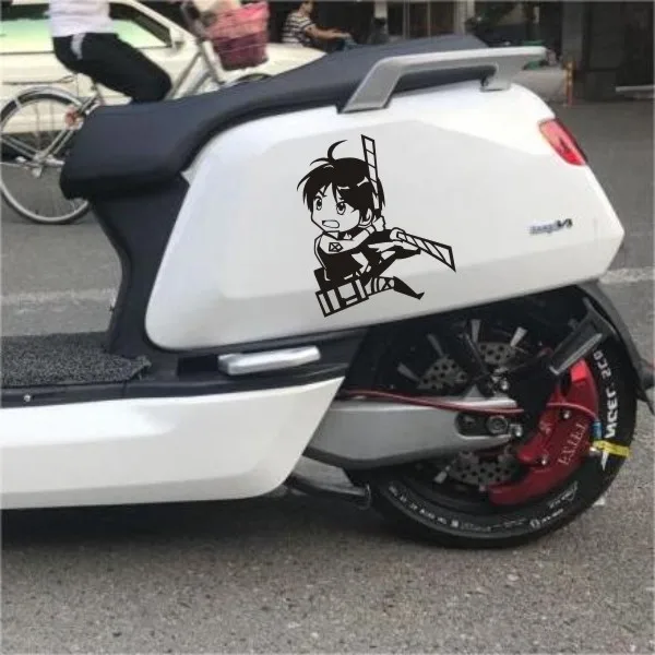 Attacco su Titano MOTO da parete Decal Eren Rivaille Mikas Adesivi in vinile Decor Decorazione decorativa per la casa Anime Car