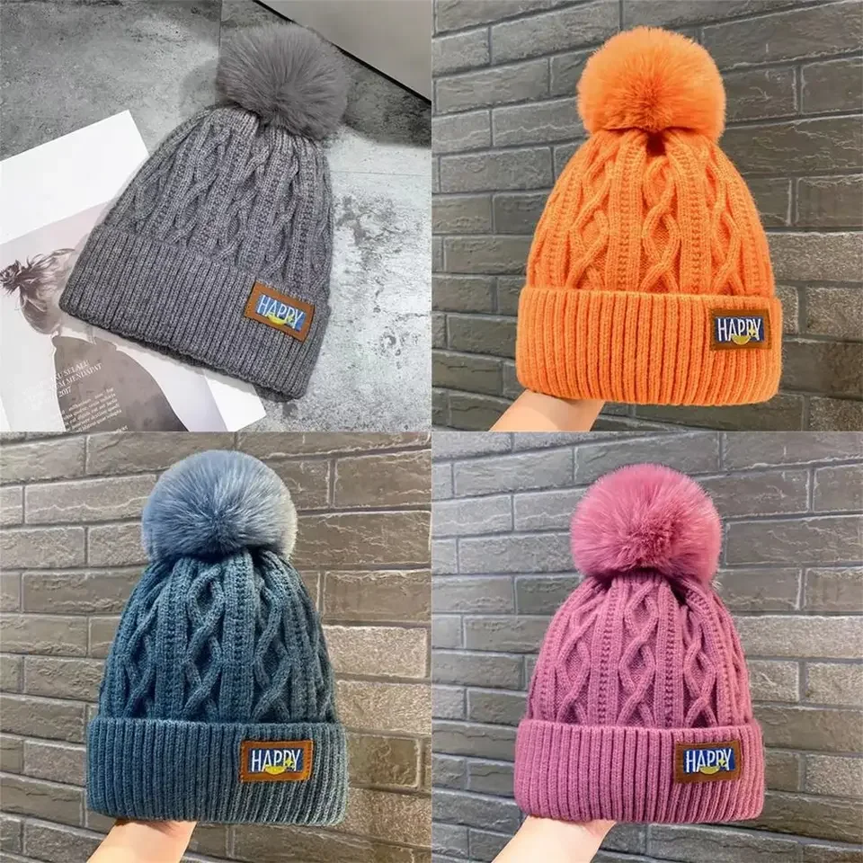 

Stylish Thickened Winter Hat Keep Warm Knitted Cap Pompoms Hat Women