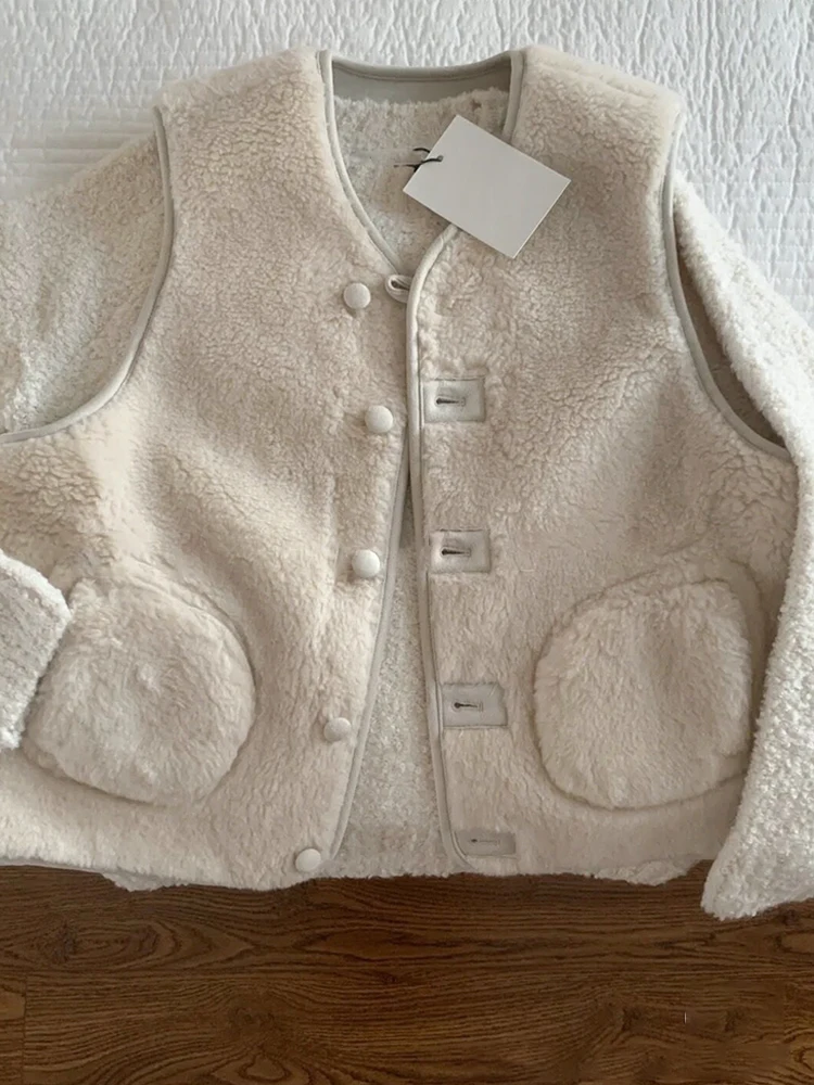 Cappotto gilet coreano retrò in pelliccia di pelle intrecciata da donna Autunno Inverno Gilet casual in pelle di pecora allentata Faionable