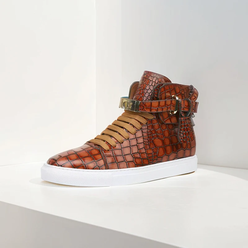 

Brown Leather Short Boots Women Cowhide Lace-up Stone Pattern Business Croc-Sneakers Men Lock Decroration Casual Luxe Flats