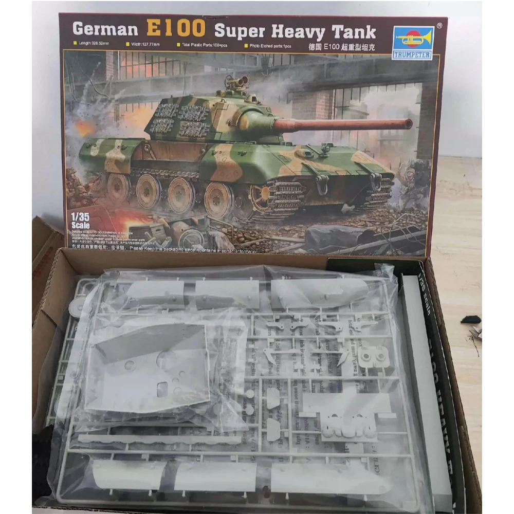 

Trumpeter 00384 1:35 Scale German E-100 E100 Super Heavy Tank Plastic Assembly Model Kit Military Building Making Modeling Toy