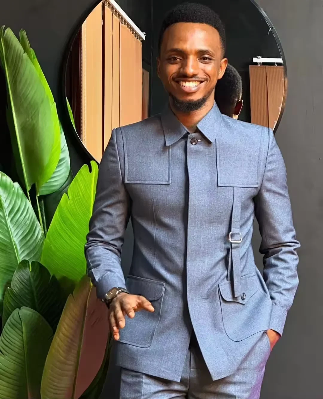 Nuevos trajes grises para hombre, traje Formal clásico para hombre, vestido de novio de boda, 2 piezas, corte entallado, ropa de fiesta hecha a medida, chaqueta para hombre, pantalones