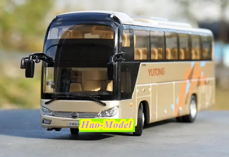 1:42 Dla YUTONG MAN ZK6120R41 Autobus Podwójny pokład Model Alloy Diecast Zabawki Chłopcy Prezenty urodzinowe Hobby Wyświetlacz Kolekcja Ozdoby