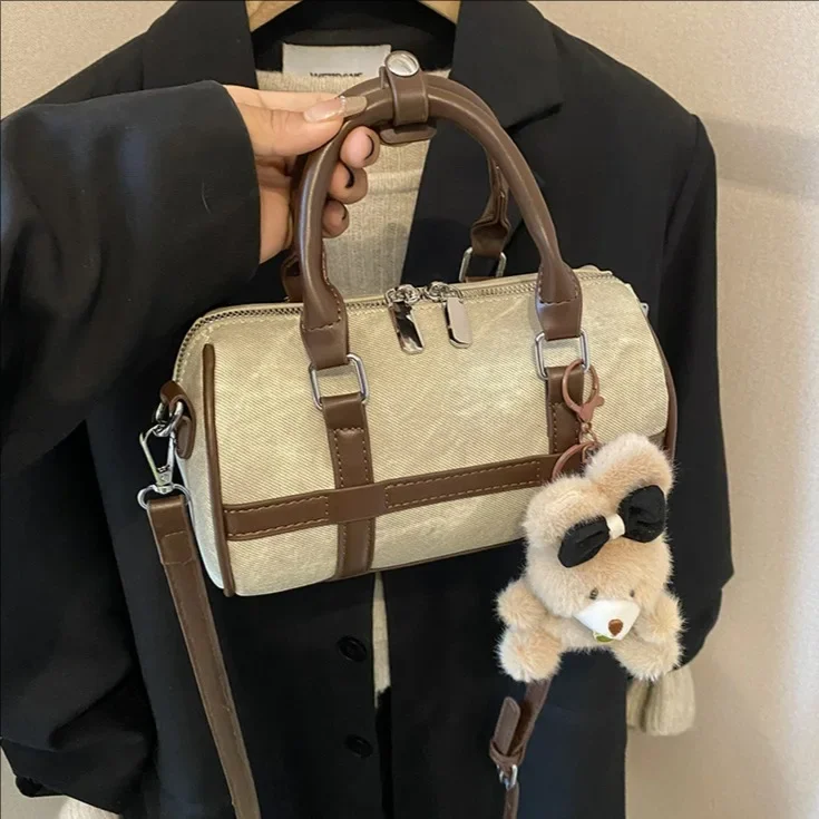 

2025 New Women's Matte Shoulder Bag, Vintage Pillow Crossbody Purse, Soft Faux Leather Cylinder Bag for Daily Use & Dating​