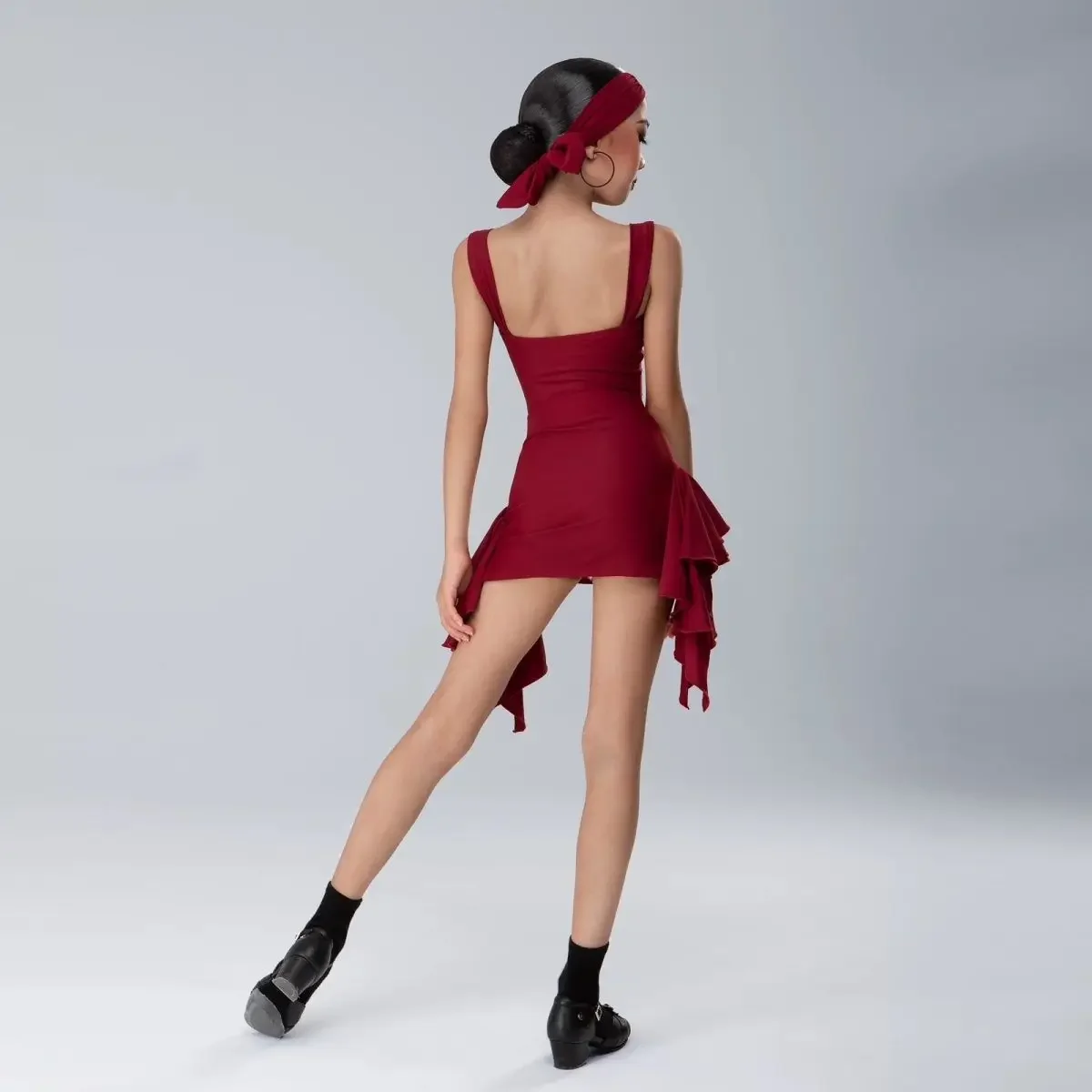 مجموعة الرقص اللاتيني فستان احترافي للفتيات ملابس الرقص اللاتينية الحمراء للأطفال أزياء الرقص اللاتينية سامبا تشاتشا السالسا