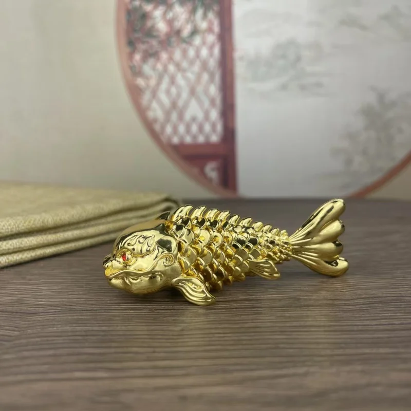 Pure brass tea pet for office desk, a symbol of prosperity after year, handheld dragon carp ornament