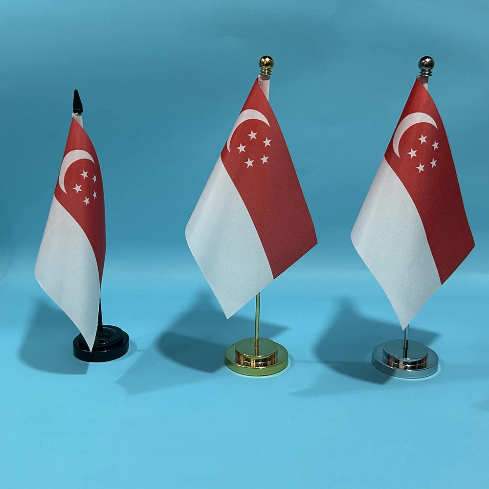SKY FLAG Office Desk Flag of Singapore Flag 14x21cm Polyester Singapore National Banner Desk Ornaments Flags Table Decoration