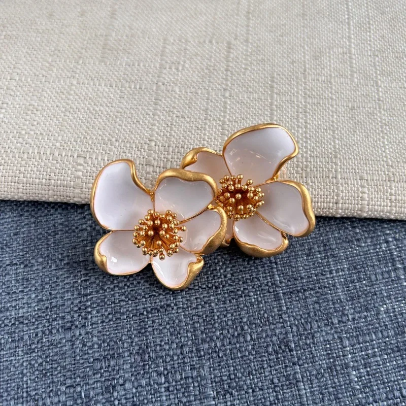 Fashion Jewelry Enamel Stud Earrings for Women Vintage Style Flower with Multicolored