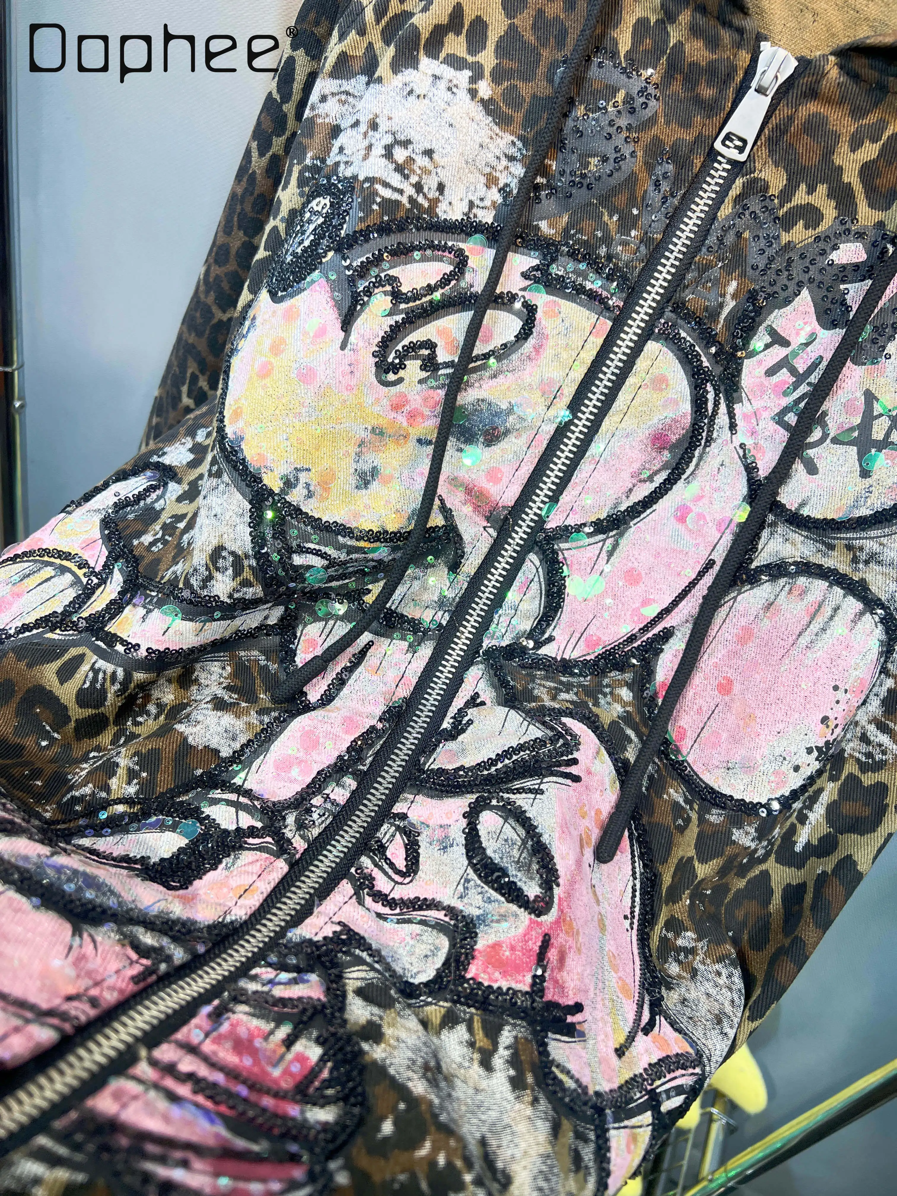 

European Style Trendy Brand Heavy Sequin Cartoon Leopard Print Jacket for Women 2025 Autumn New Loose Casual Denim Top Trendy