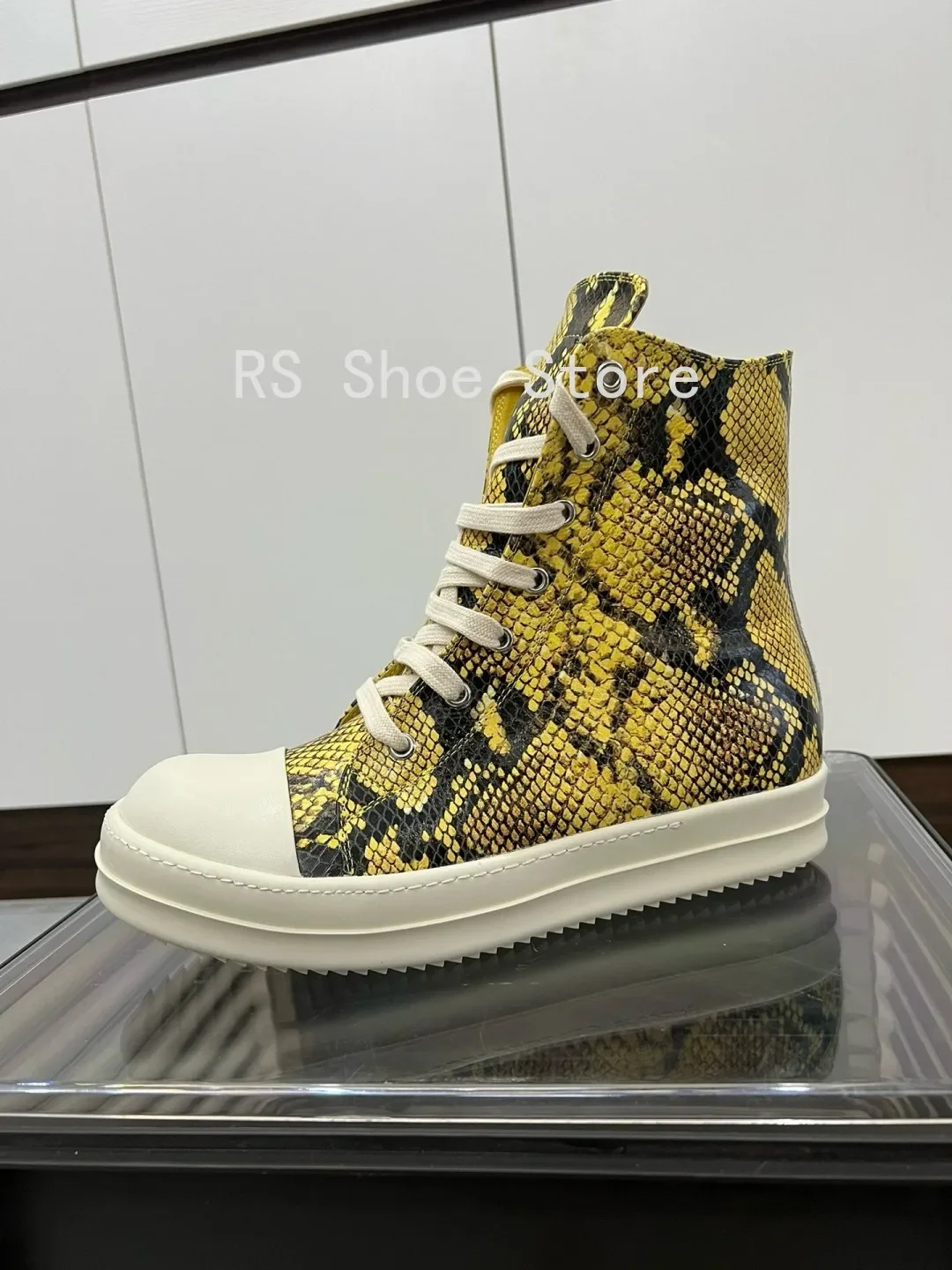 

Ro Luxury Boot Yellow Boa Leather High Top Shoe Design Sneaker Men Shoes Zipper Women Ankle Boots Suede Casual Sneakers