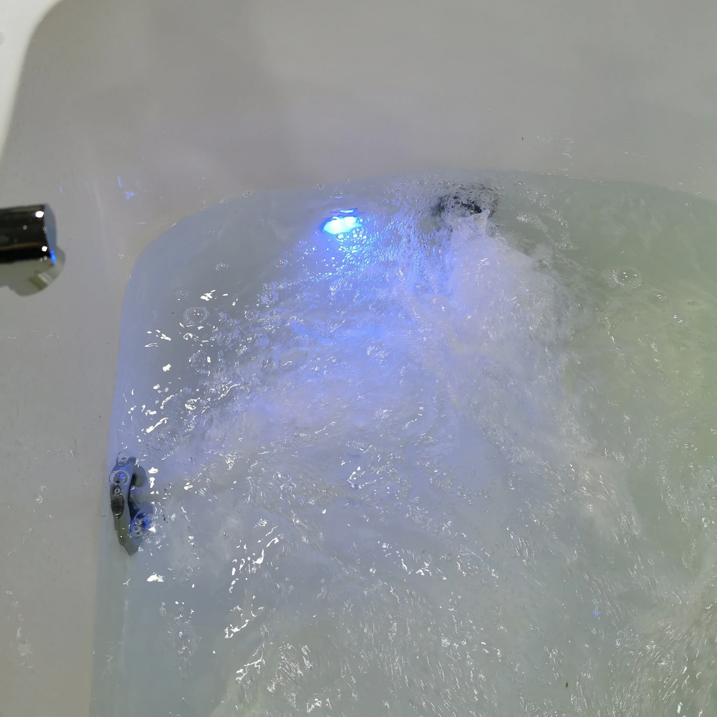 New Luxury ABS 2 Person Massage Jetted Spa Hot Bath Tubs White Bathtubs For Dubai