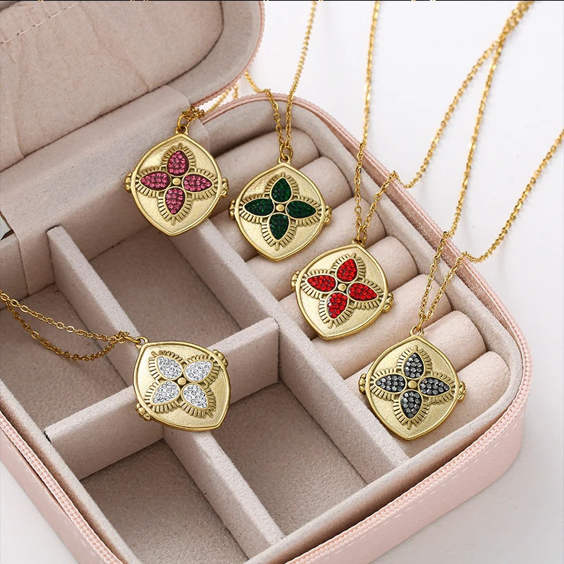 

Fashion Aesthetic Clover Pendant Necklaces for Women Zircon Stainless Steel Chain Necklaces Female Jewelry Gifts Wholesale