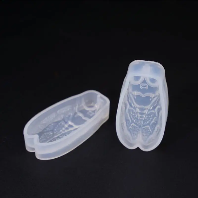 Glossy Cicada Silicone Molds Keychain Pendant Mold DIY Animal Pattern Kaychain Making Molds Craft Handmade Dropsale