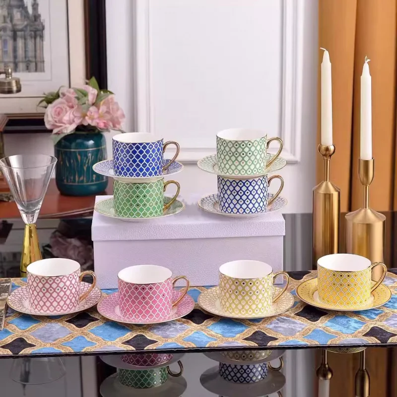 Taza y platillo de café y té de la tarde de China de hueso europeo, taza para restaurante de Hotel en casa para parejas