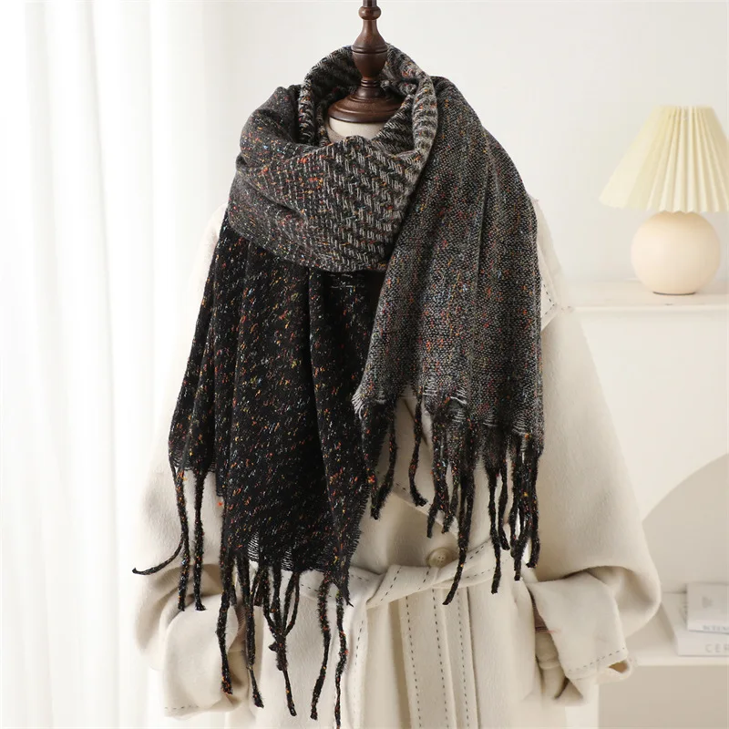 2024 Matching Geometric Stripe Scarf Imitation Cashmere Winter Warm Scarves Men Women Thickening Neck Warmer Soft Tassel Shawl