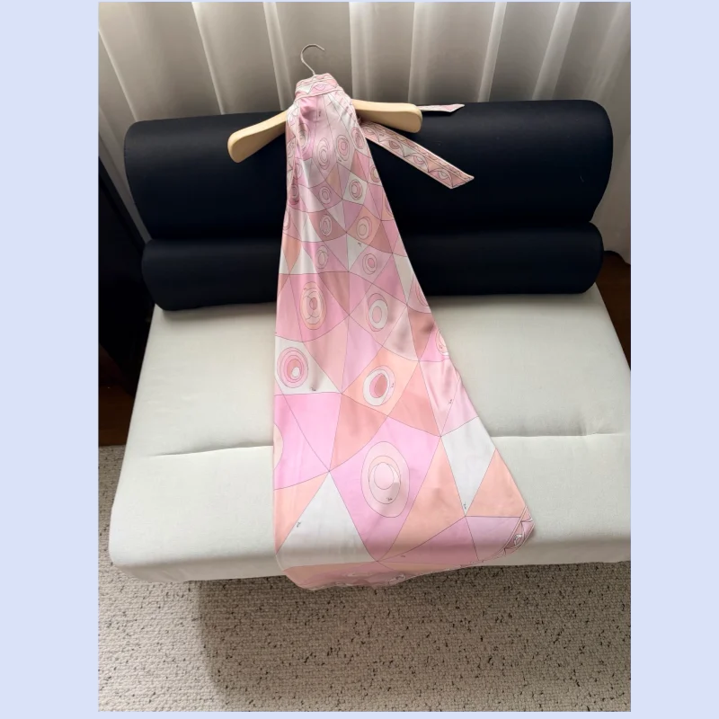 26 Year New Dynamic and sexy Light Pink Vortex Pattern Silk Hanging Neck Backless Dress