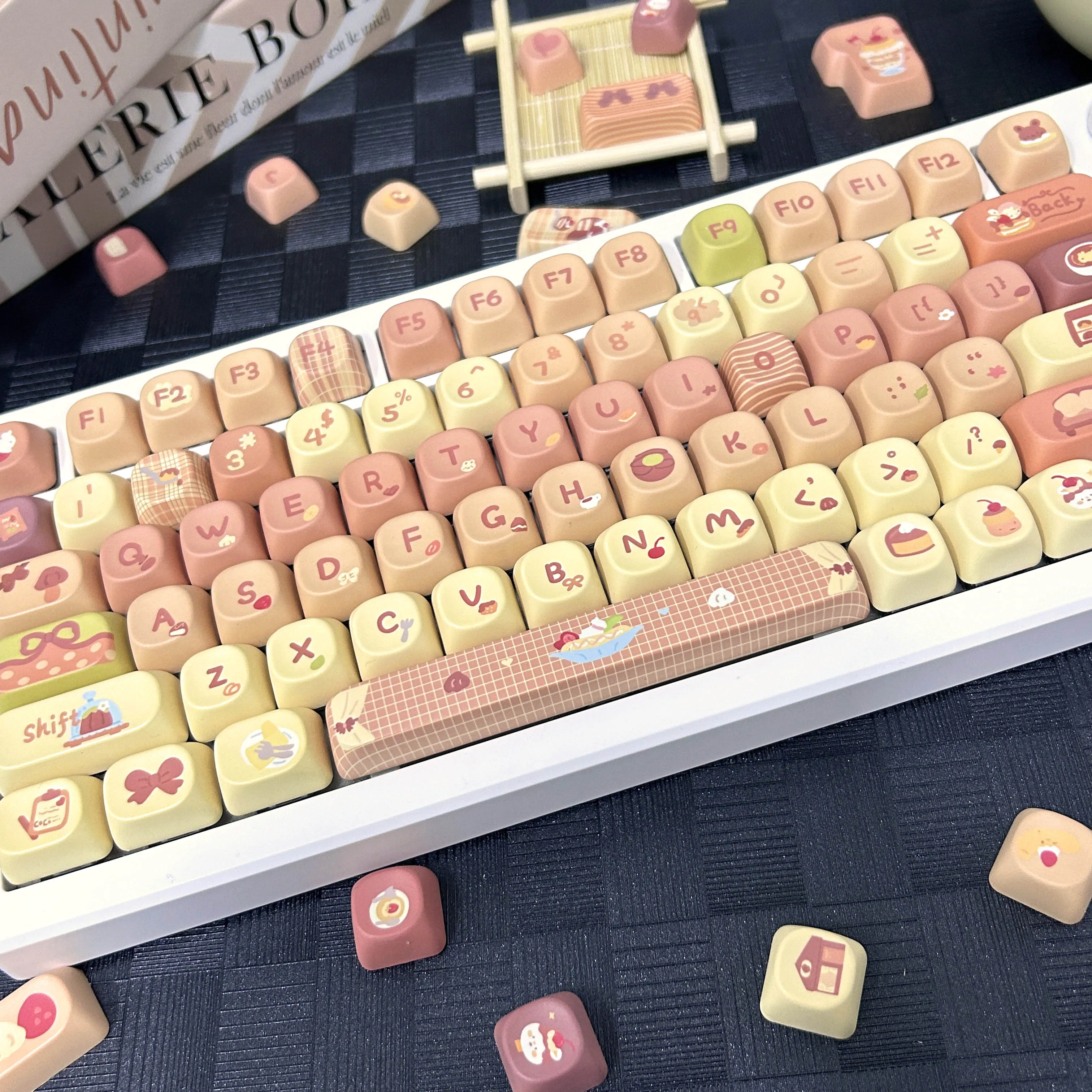 Coco Sweet Keycap Pbt Moa دافئ للغاية بني أصفر لطيف لأغطية مفاتيح لوحة المفاتيح الميكانيكية Aula F75