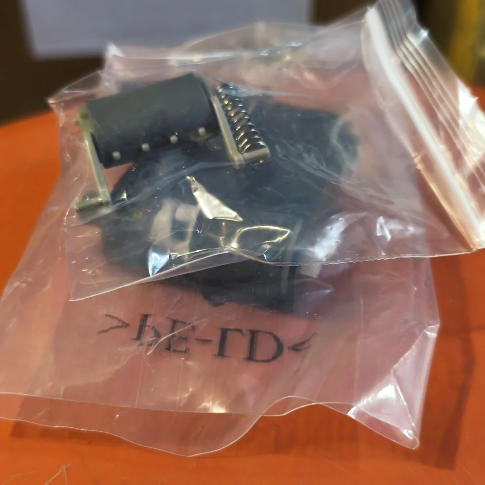 

5X CE538-60137 Разделительная накладка роллера ADF для HP CM1415 CM1415fnw M1536 CP1525 P1566 P1606 PRO 100 200 M175 M276 PICK ARM