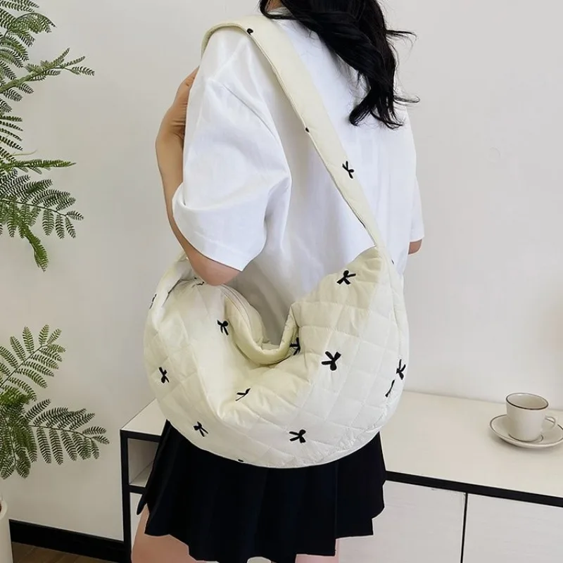 

Chic Diaper Bag: Women's Simple Luxury Leather Handbag, High-End Vintage Messenger With Paris Designer Style And Logo