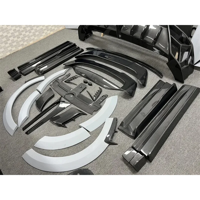 High Quality Hot Selling MSY Style Carbon Front Sp Lip Rear Diffuser Spoiler Tailpipes Kit  Q8 RSQ8