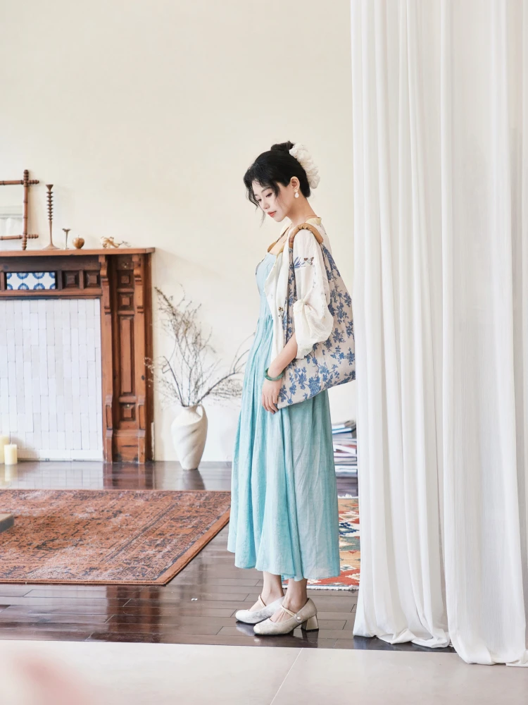 

Новая китайская длинная юбка с квадратным вырезом и завышенной талией, женская, в стиле Ханьфу, модный элегантный дизайн