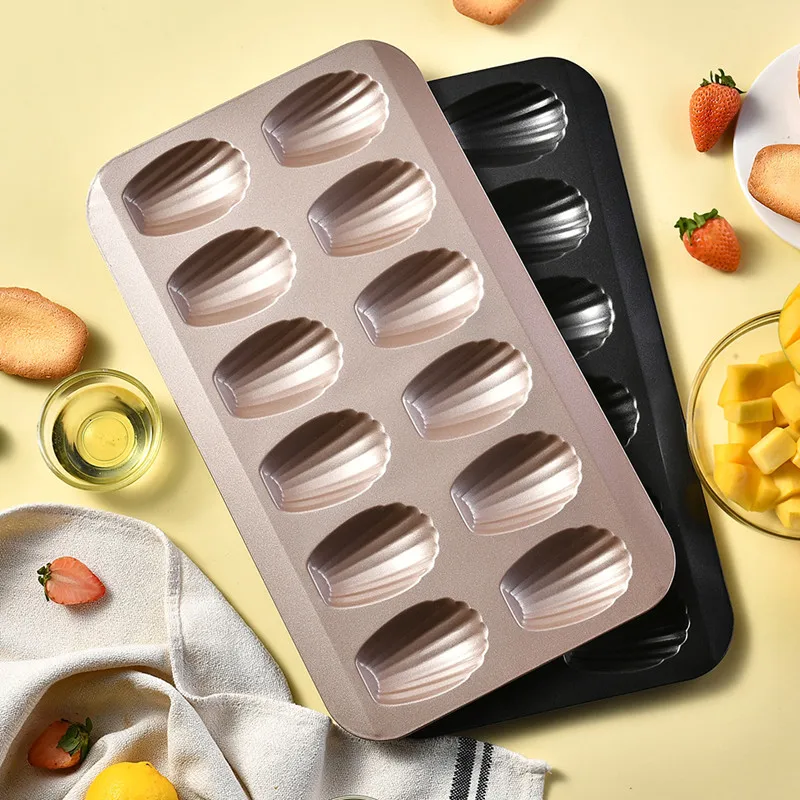 Molde de Acero al Carbono de 12 Cavidades con Diseño de Concha Dorada para Galletas, Pasteles y Chocolate, Herramienta de Repostería DIY, Set de Accesorios de Cocina