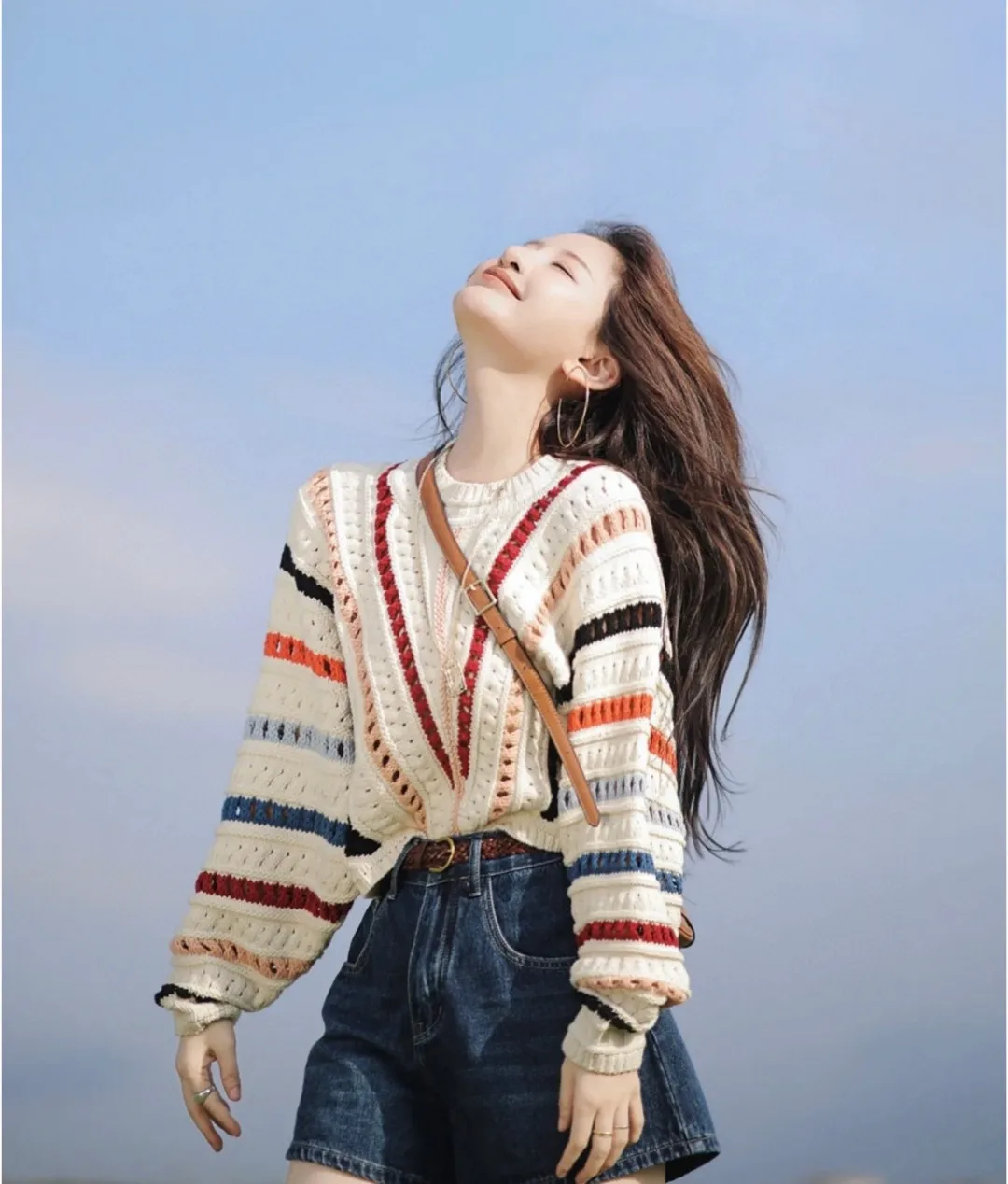 

2024 Spring New Women's Wear Rainbow Stripes Hollow out Knitted Pullover Sweater0127