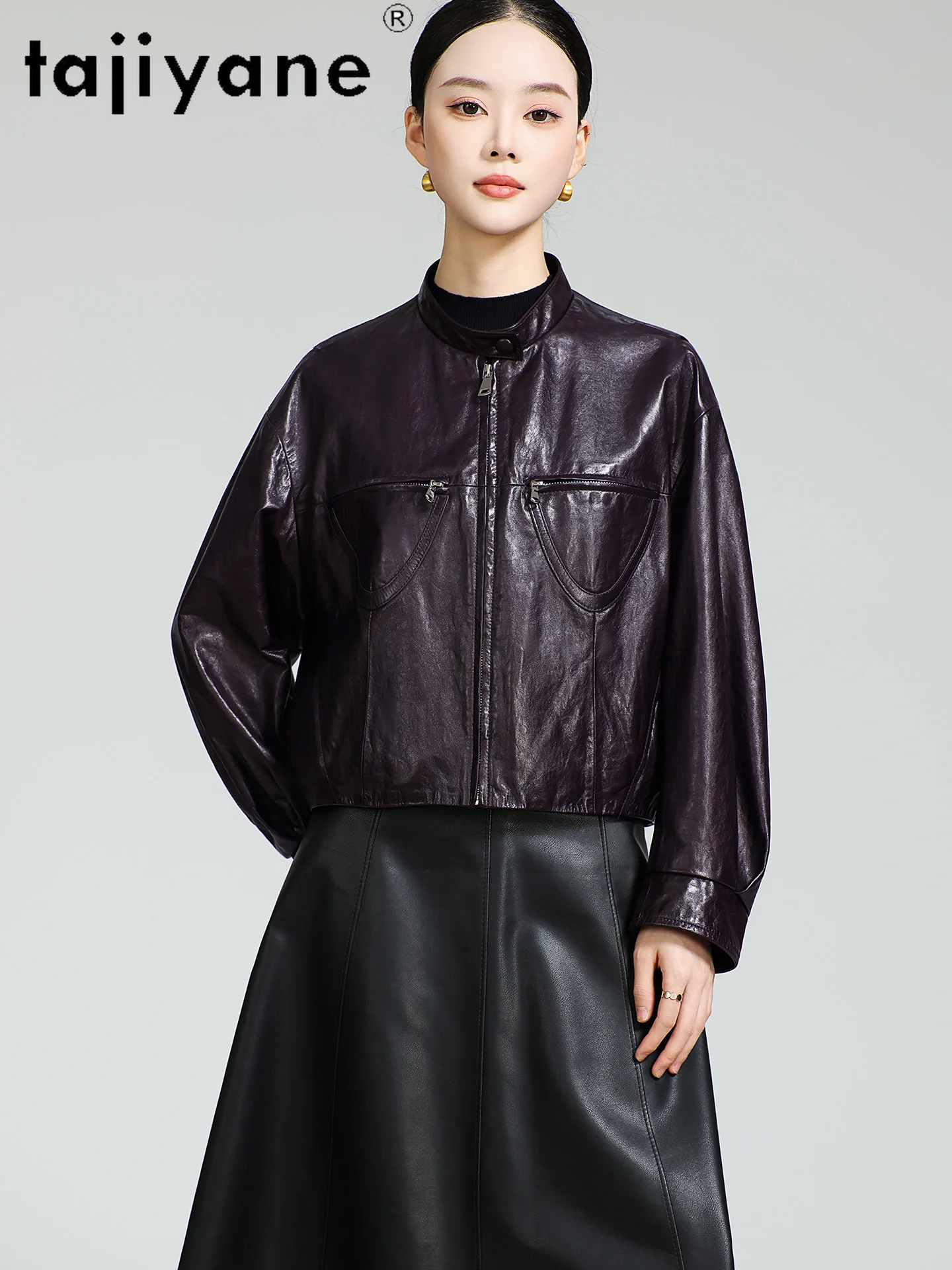เสื้อแจ็คเก็ตหนังแกะแท้ 100% ยี่ห้อ TAJIYANE สำหรับผู้หญิง สีม่วงเก๋ไก๋ ทรงสั้น แจ็คเก็ตหนังแท้ คอลเลคชั่นฤดูใบไม้ร่วง 2025 เสื้อผ้าผู้หญิง