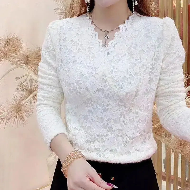 Elegant Sexy Floral Lace Hollow Out T-shirt Autumn Winter Thick Warm Women\'s Clothing Solid Color Slim V-Neck Korean Pullovers