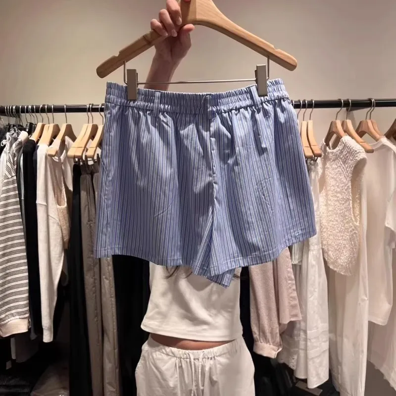 Women's Y2K Striped Print Loose Shorts Casual Elastic Waist with Button Detail Fashionable Streetwear Chic Basic Bottoms