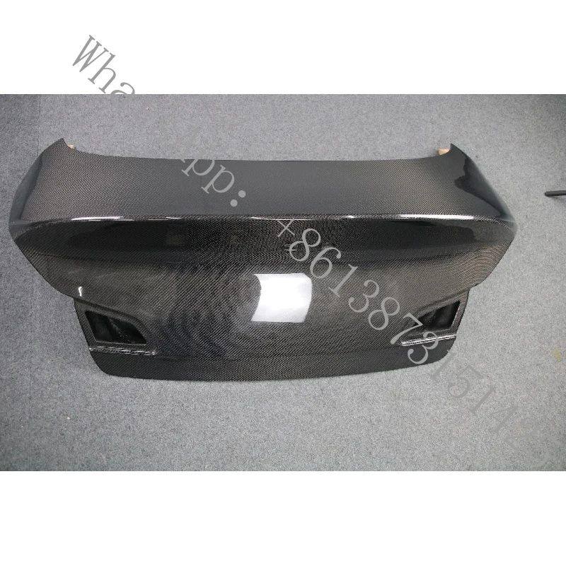 

Suitable 2007-2013 G37 Sedan Carbon Fiber Trunk Lid