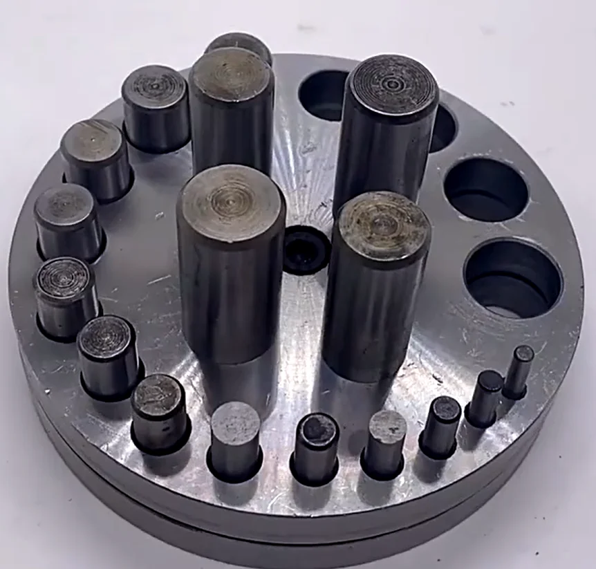 17 Holes DIY Professional Punch Die Disc Set Irregular Metal Circle Round Punching Cut Punch Jeweler Jewelry Making Repair Tools
