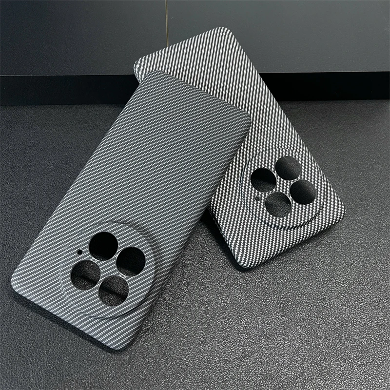 For OnePlus 13 Ultra-Thin Carbon Fiber Texture Case for OnePlus 13 Skin Feel Matte Frosted Protective Cover Color Collision Case