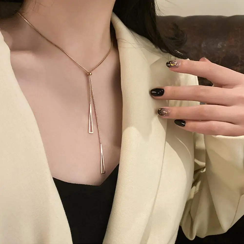 Pendant Necklace Attractive Solid Color Female Necklace Rhinestone Chain Tassel Long Necklace Women Accessories