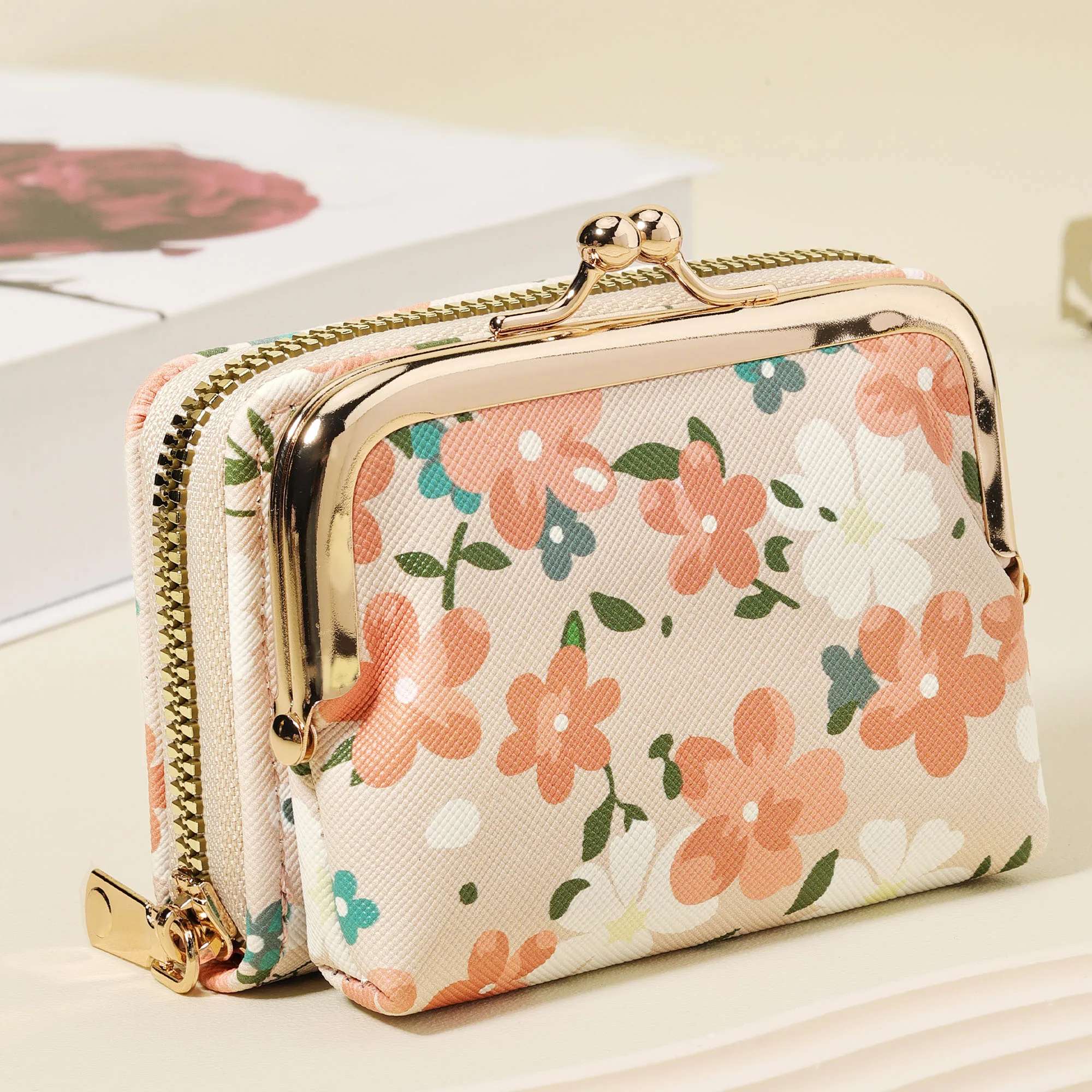 Zipper credit card clip bag, trendy card short wallet, detachable and versatile large capacity women's wallet carrying bag stora