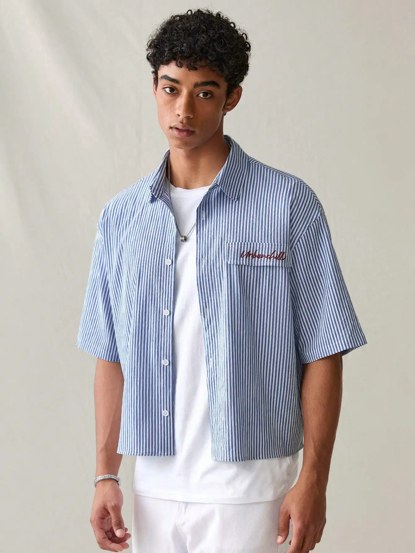 

Men's Loose Fit Short Sleeve Striped Casual Shirt for Spring Summer