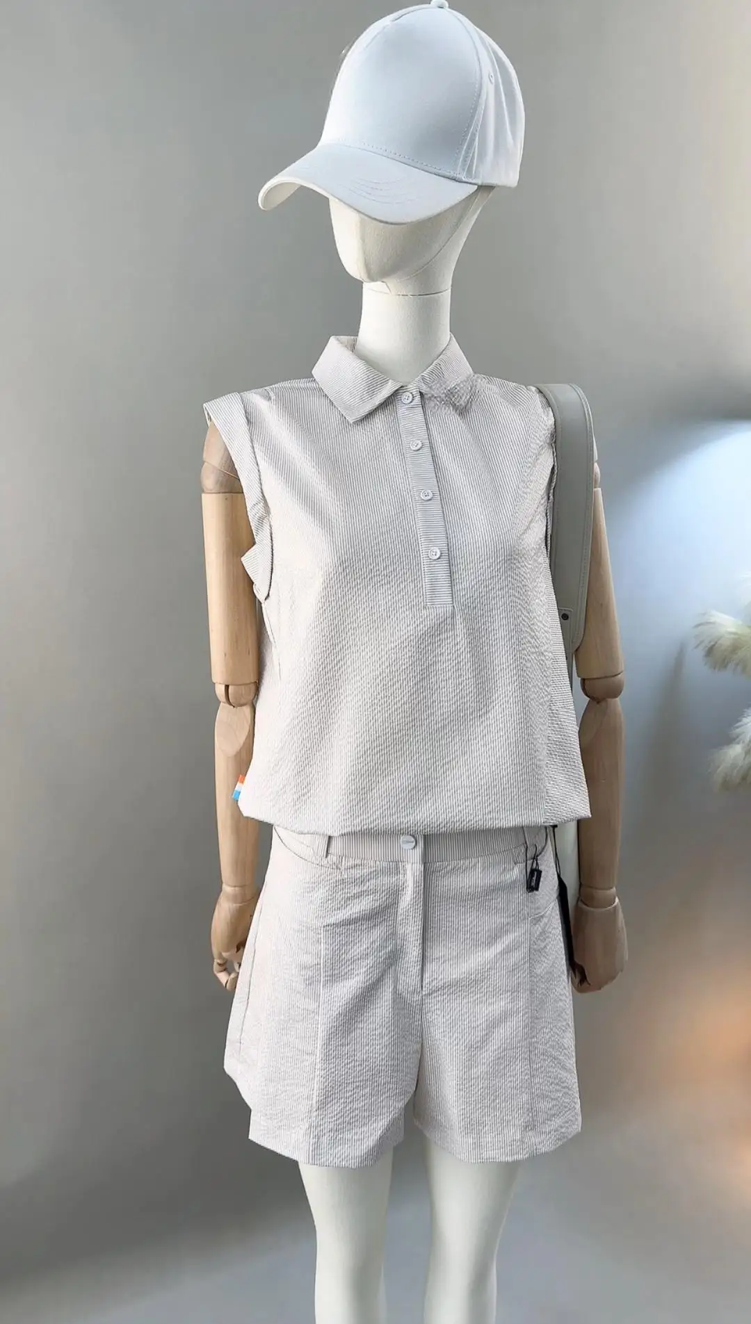 2026 Summer Women Golf Two Piece Set Lapel Sleeveless Top & Shorts Breathable Versatile Casual Sports Golf Outfit