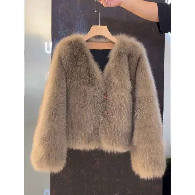 Environmentally friendly leather coat 2024 winter new imitation fox fur coat women's loose thickened small fragrant wind furcoat