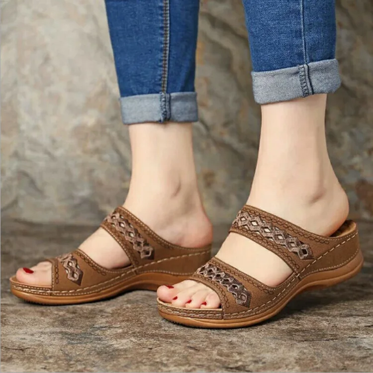 Summer Retro Wedges Slippers Women Non-slip Round Toe Comfortable Plus Size Casual Walking Beach Shoes Sandals 35-43