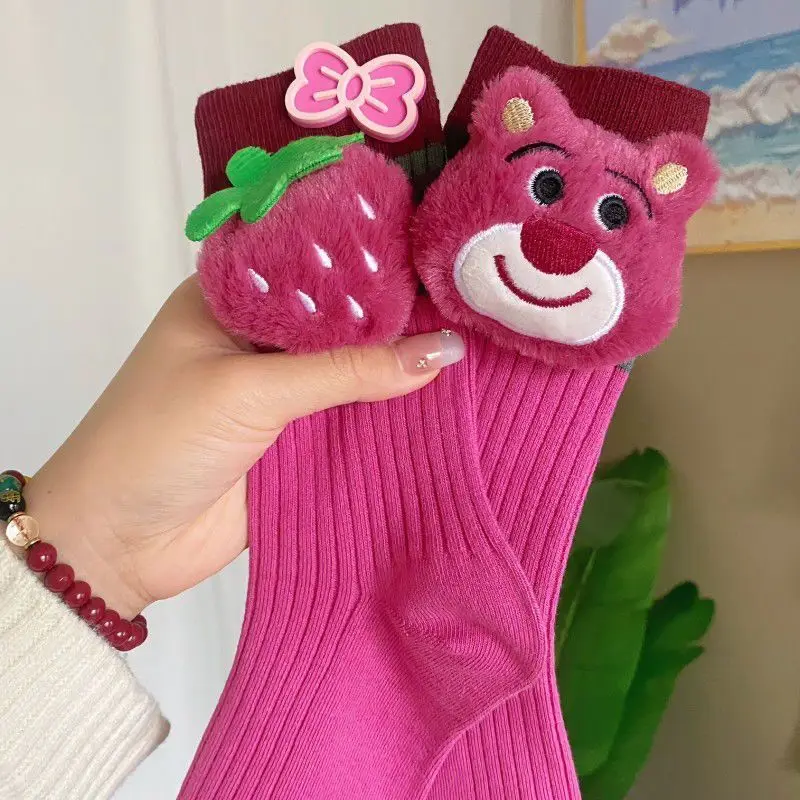 Disney Lotso cute cartoon fashion hundred with the trend of women's fall and winter college style mid-calf sports stacked socks