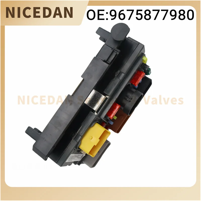 

9675877980 Automobiles Fuse Relay Box For Peugoet 508 3008 Citreon C4 C5 TD BSM R19 2008-2012 9809742780 9664705980 Car Parts