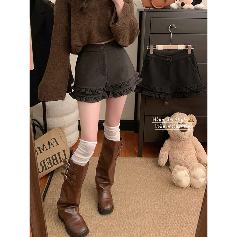 

ZHIZOU Женские шерстяные шорты с рюшами и высокой талией Abi Y2K 2000-х Harajuku High Street Coquette Gyaru Design Kpop Корейская мода